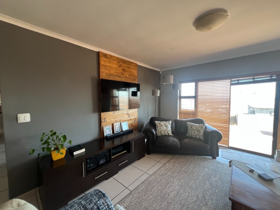 4 Bedroom Property for Sale in Vredenburg Western Cape